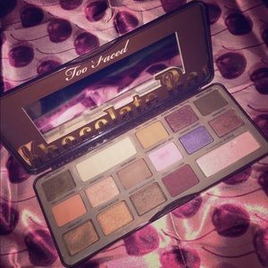 Too Faced Chocolate Bar